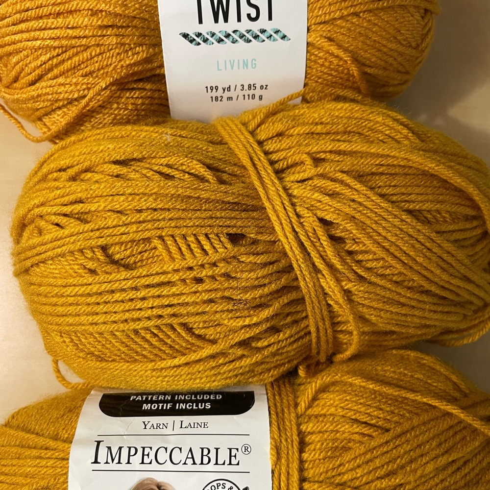 Loops and Threads Impeccable Mustard Yellow Yarn Bundle 4 skeins Yarn destash - Picture 3 of 3